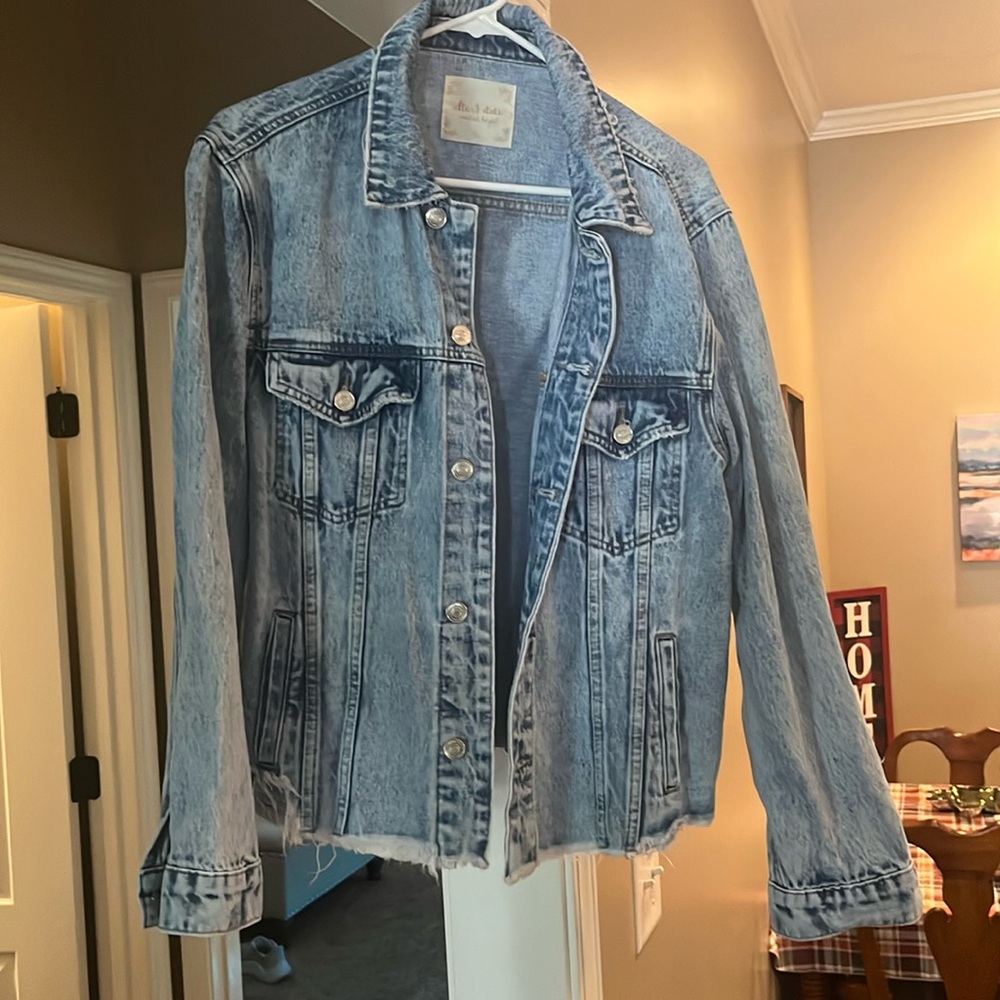 Distressed Jean Jacket-Altar’d State